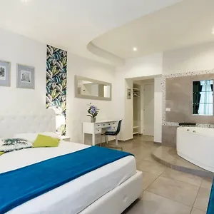 Aeterna Collection 2*, Roma Italia